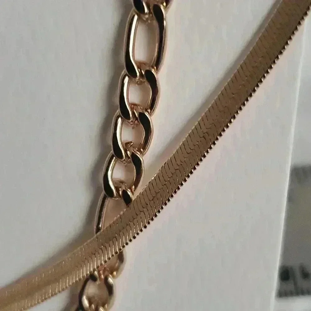 Fashion gold layered necklace